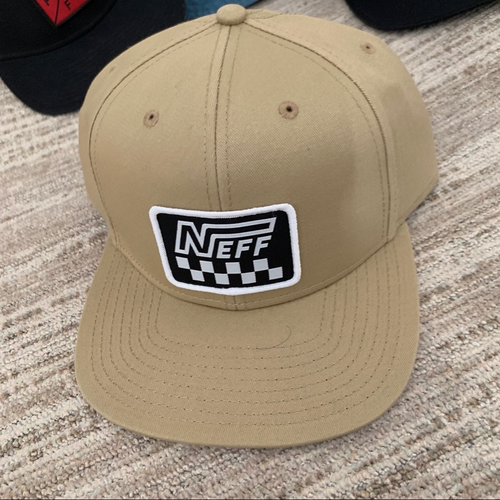 NEFF MENS NEW KHAKI 100% COTTON RACER CHECKERED LOGO PATCH SNAPBACK CAP ONE SIZE